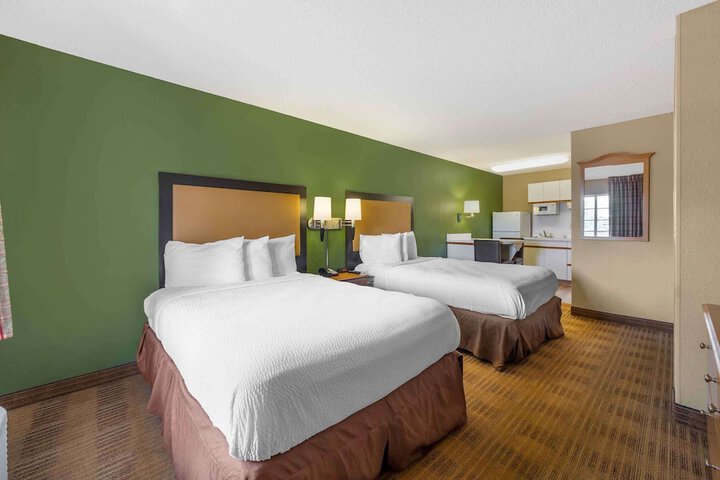 Studio 2 Double Beds (3 of 6)