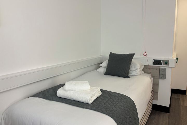 Room 47 of 83