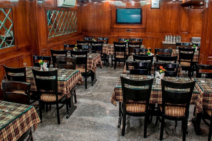 Dining Photos