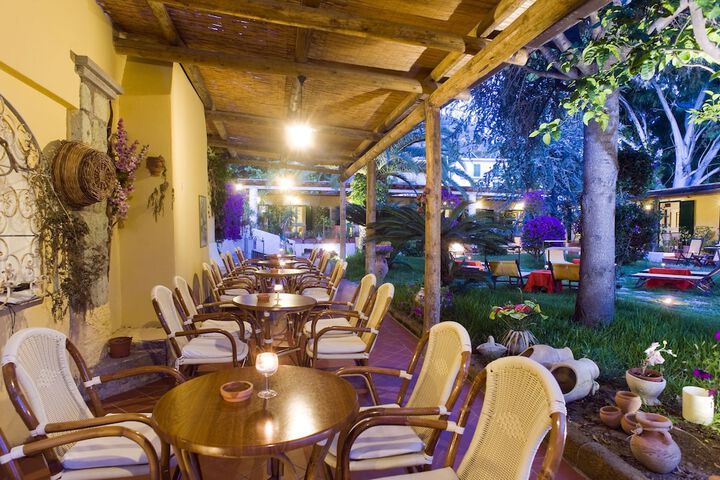 Terrace/Patio 49 of 52
