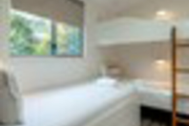 Room 41 of 279