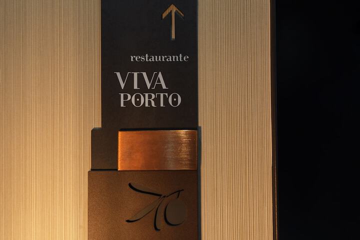 Dining 39 of 61