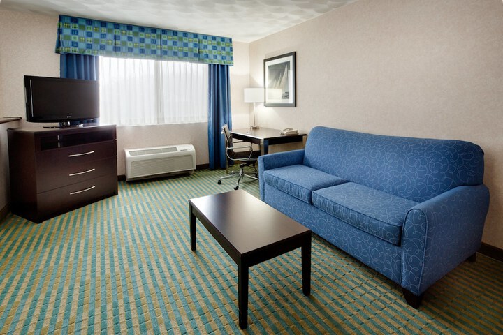 2 Double Beds Suite (3 of 5)