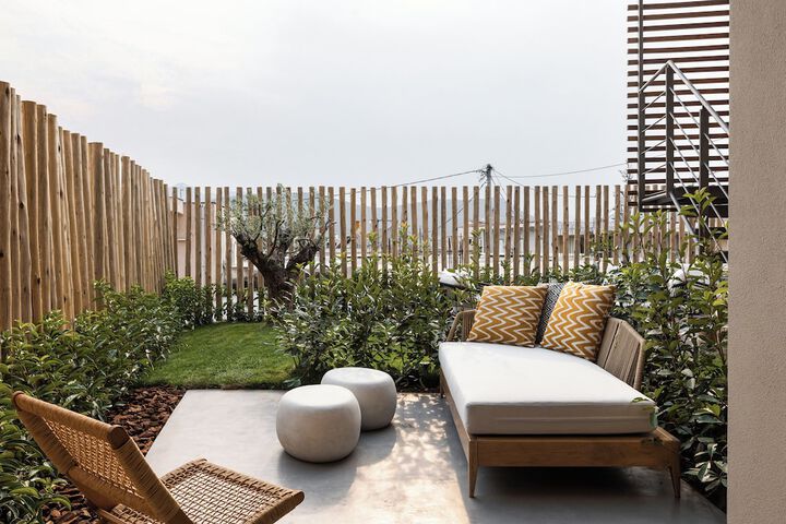 Terrace/Patio 25 of 57