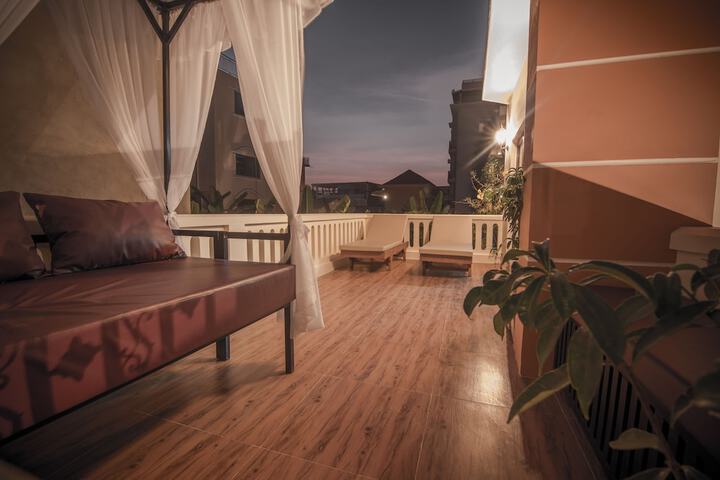 Terrace/Patio 19 of 40