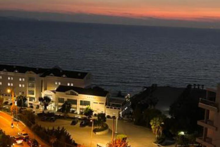 Hotel View 4 of 6