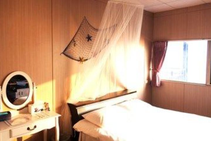 Room 59 of 64