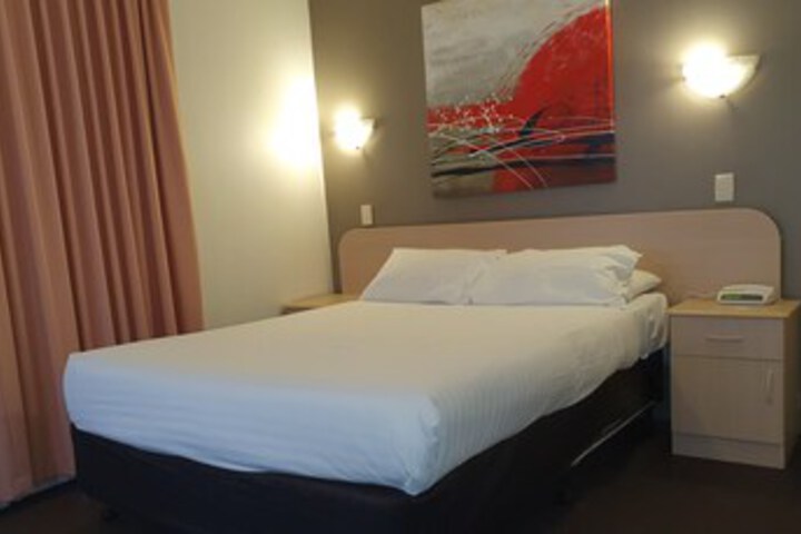 Room 64 of 159