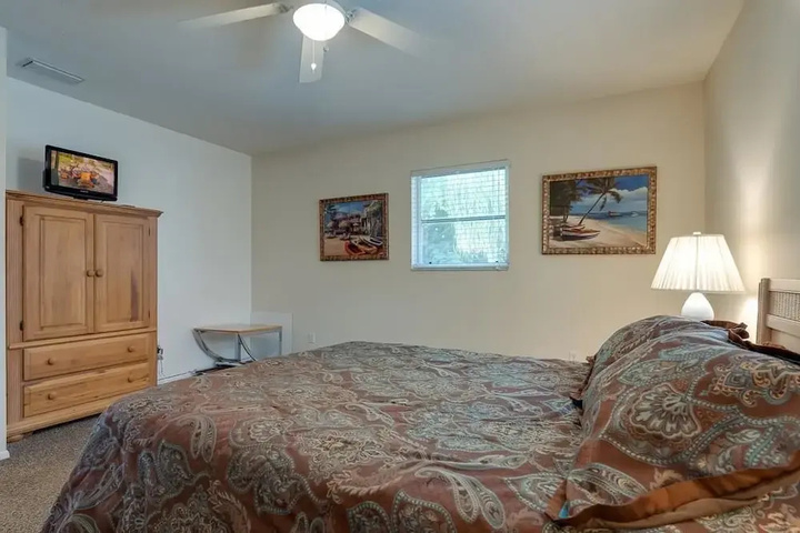 Room 2 of 21