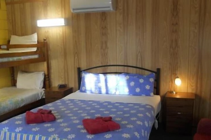 Room 12 of 31