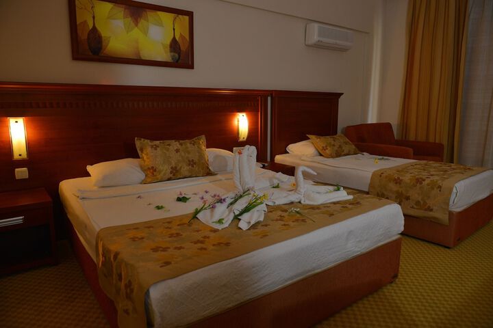 Room 6 of 46
