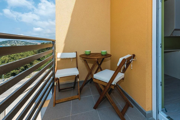 Terrace/Patio 7 of 16
