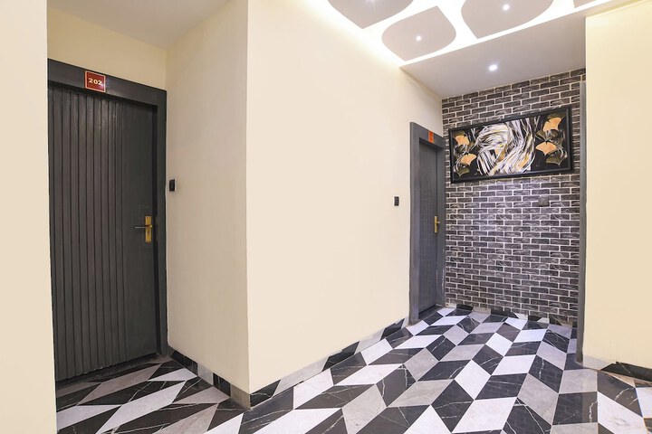Hotel Interior 2 of 34