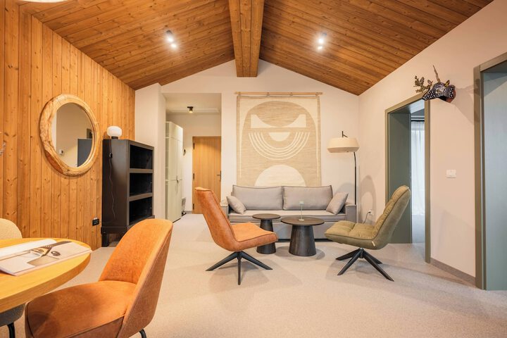 Room 45 of 50