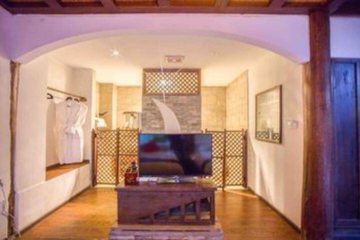 Room 45 of 70