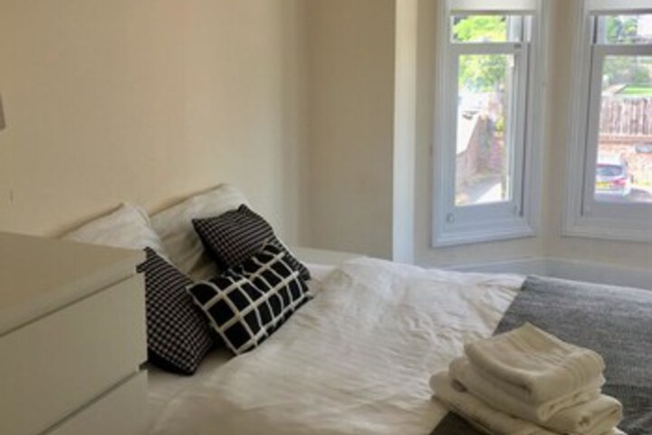 Room 16 of 23