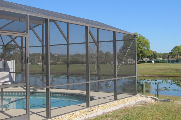 Pool 26 of 41