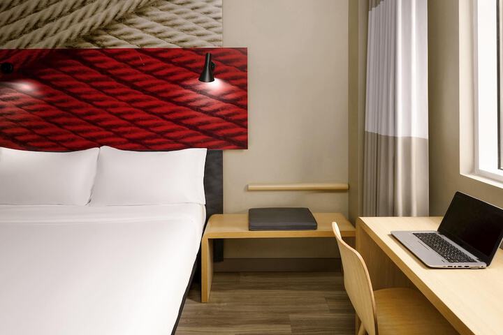 Room 29 of 112