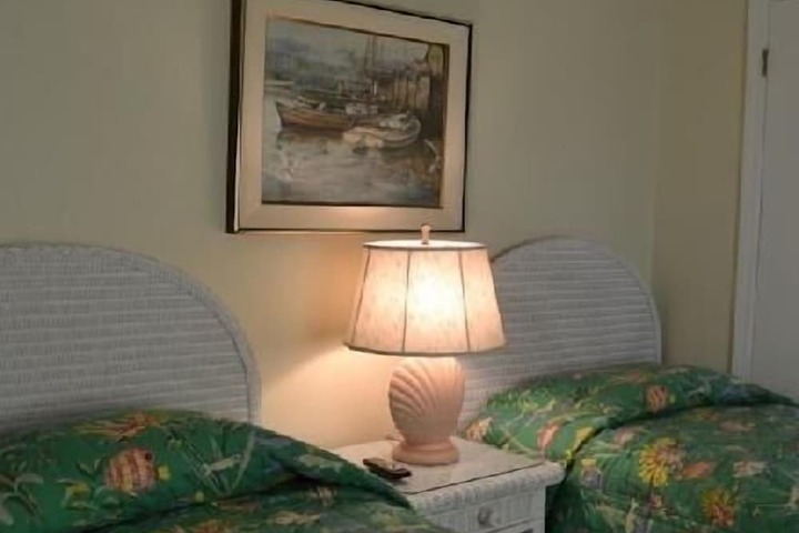 Room 5 of 23