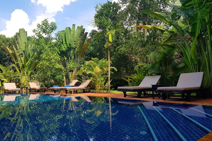 Pool 21 of 36