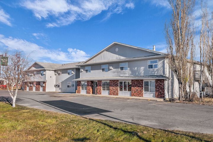 Woodland Inn Meadow Lake