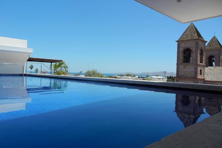 Pools & Facilities