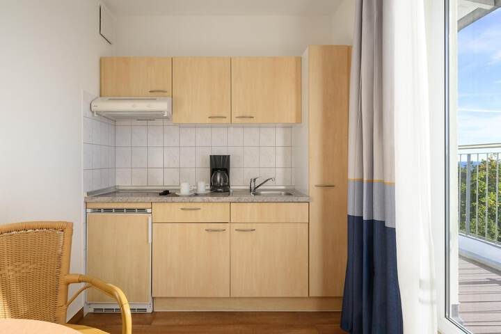 Room 46 of 170