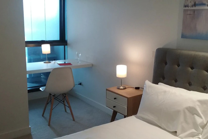 Room 9 of 9