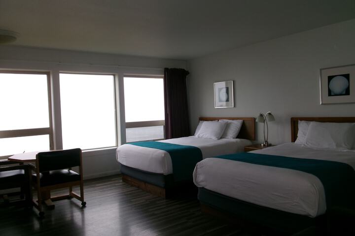Room 41 of 165
