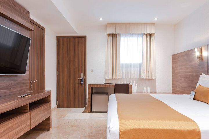 Room 25 of 56