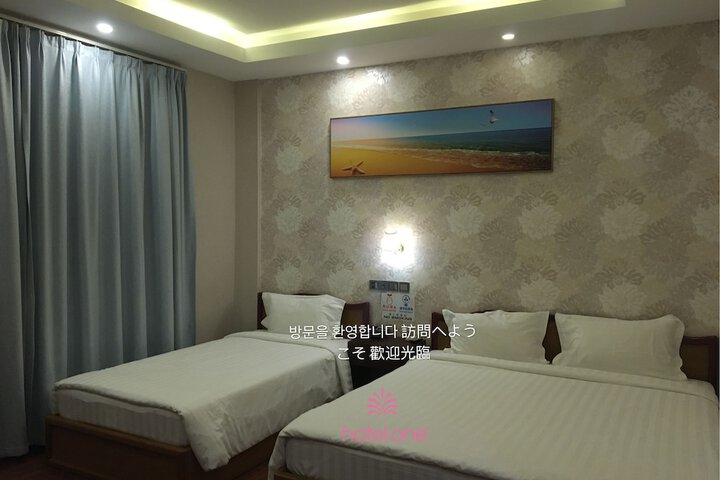 Room 5 of 7