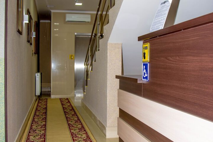 Hotel 2 of 52