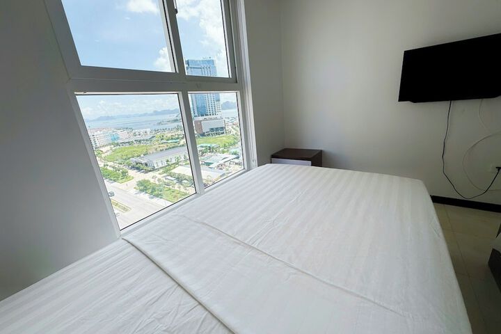 Room 14 of 27