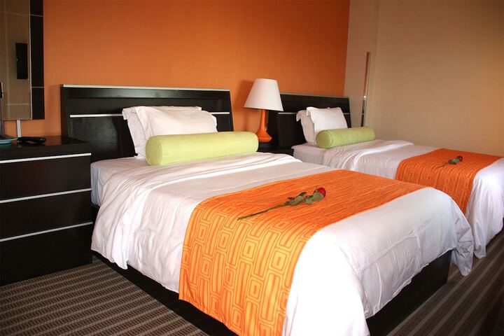 Room 34 of 89