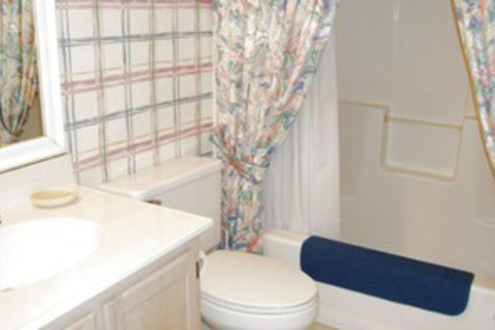 Room 5 of 36