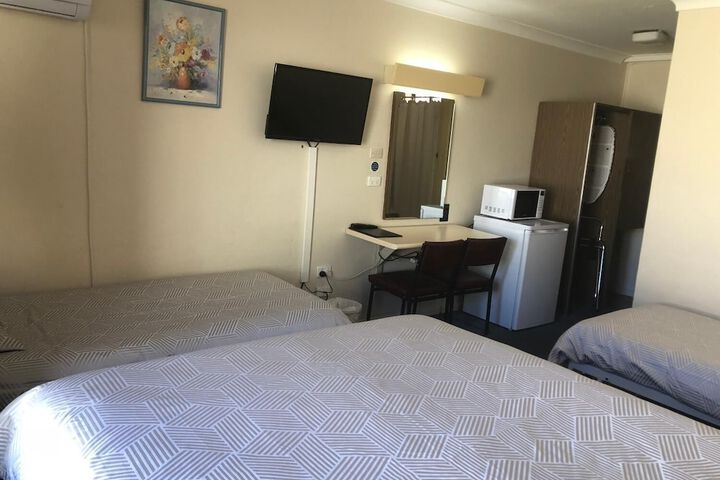 Room 16 of 47