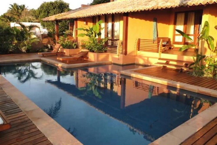 Pool 42 of 58