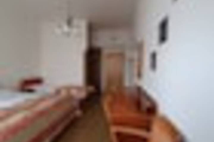 Room 176 of 324