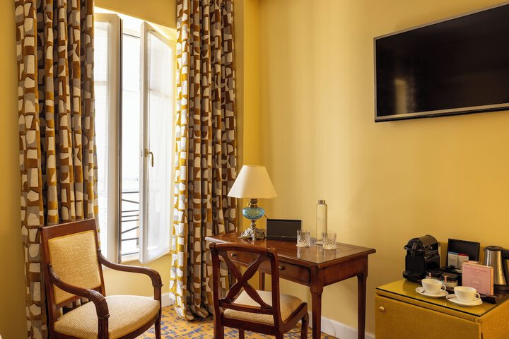Room 10 of 58