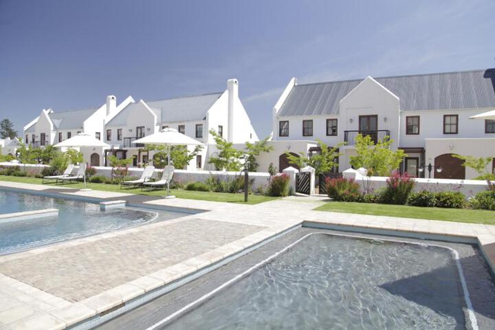 Winelands Golf Lodges 2 at De Zalze