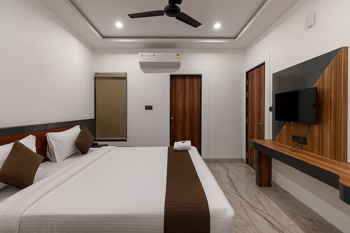 Room 34 of 92