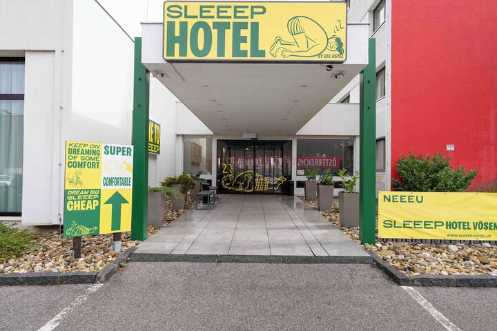 Hotel 51 of 52