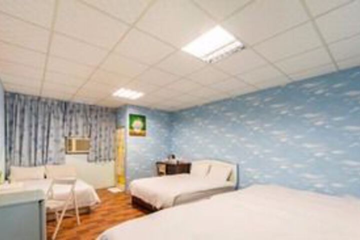 Room 55 of 118