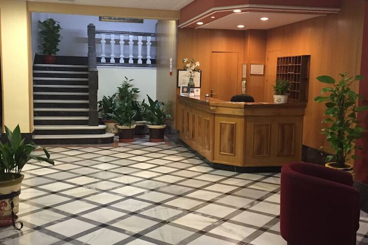 Hotel Central