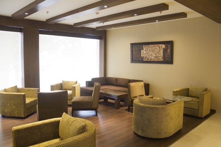 Hotel Lobby