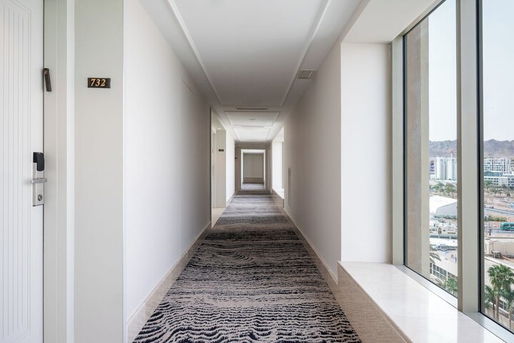 Ballroom/Hall 51 of 58
