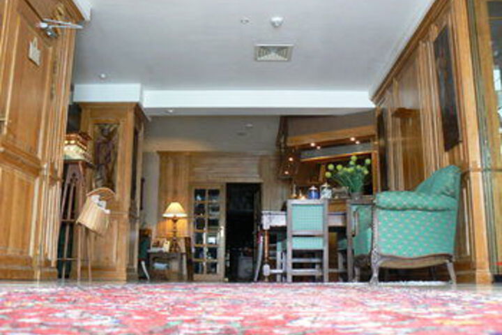 Hotel Interior 118 of 197