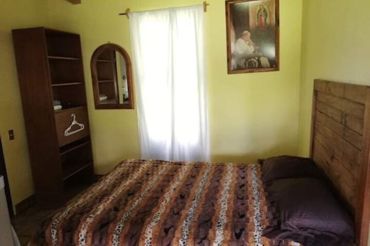 Room 10 of 18