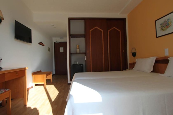Room 13 of 51