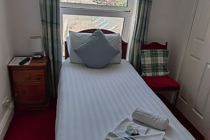 Room 21 of 92